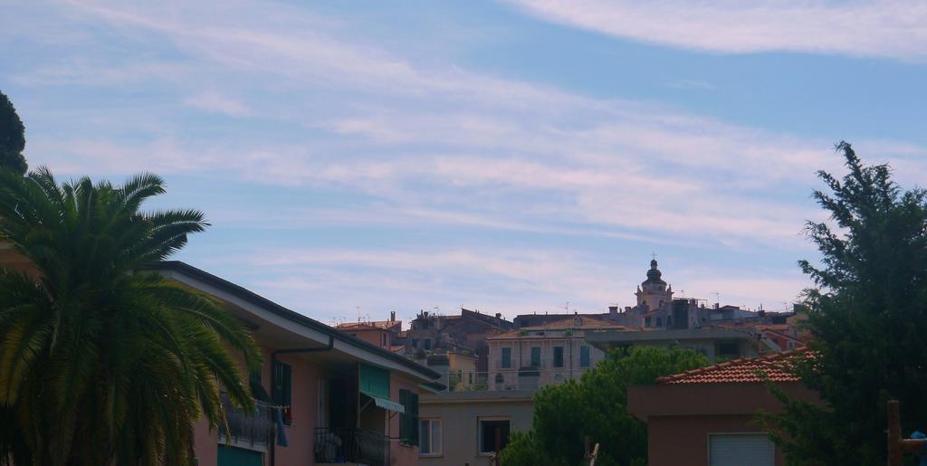 Casa Grandis Dimora Di Charme Nel Cuore Di Bordighera Daire Oda fotoğraf